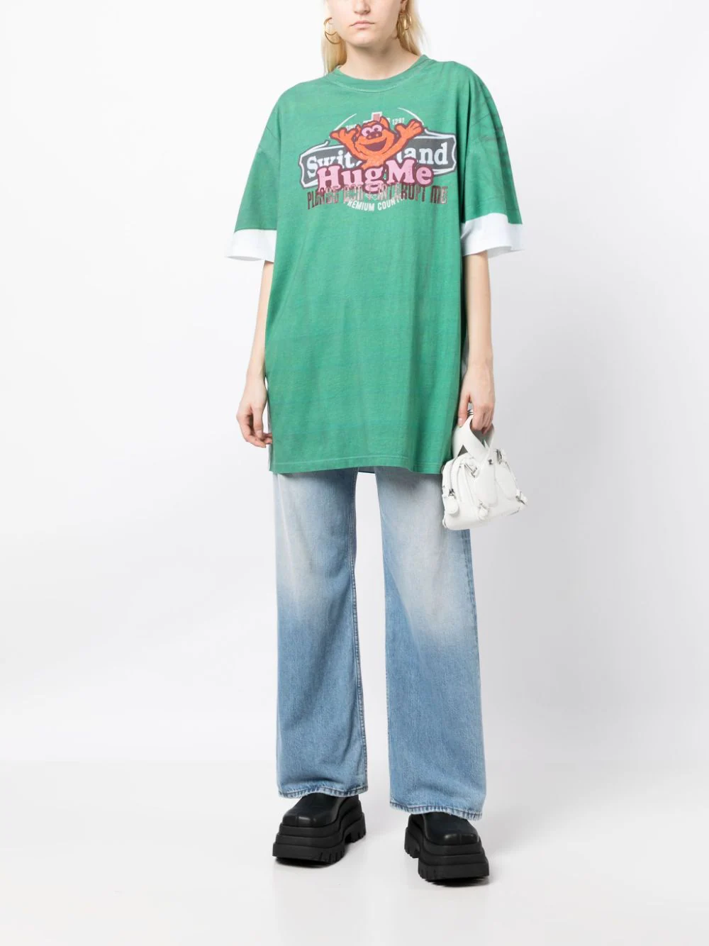 VETEMENTS Unisex Hug Me T-Shirt