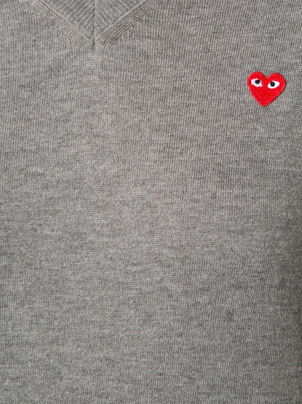 COMME DES GARCONS PLAY WOMEN SMALL RED HEART V-NECK PULLOVER