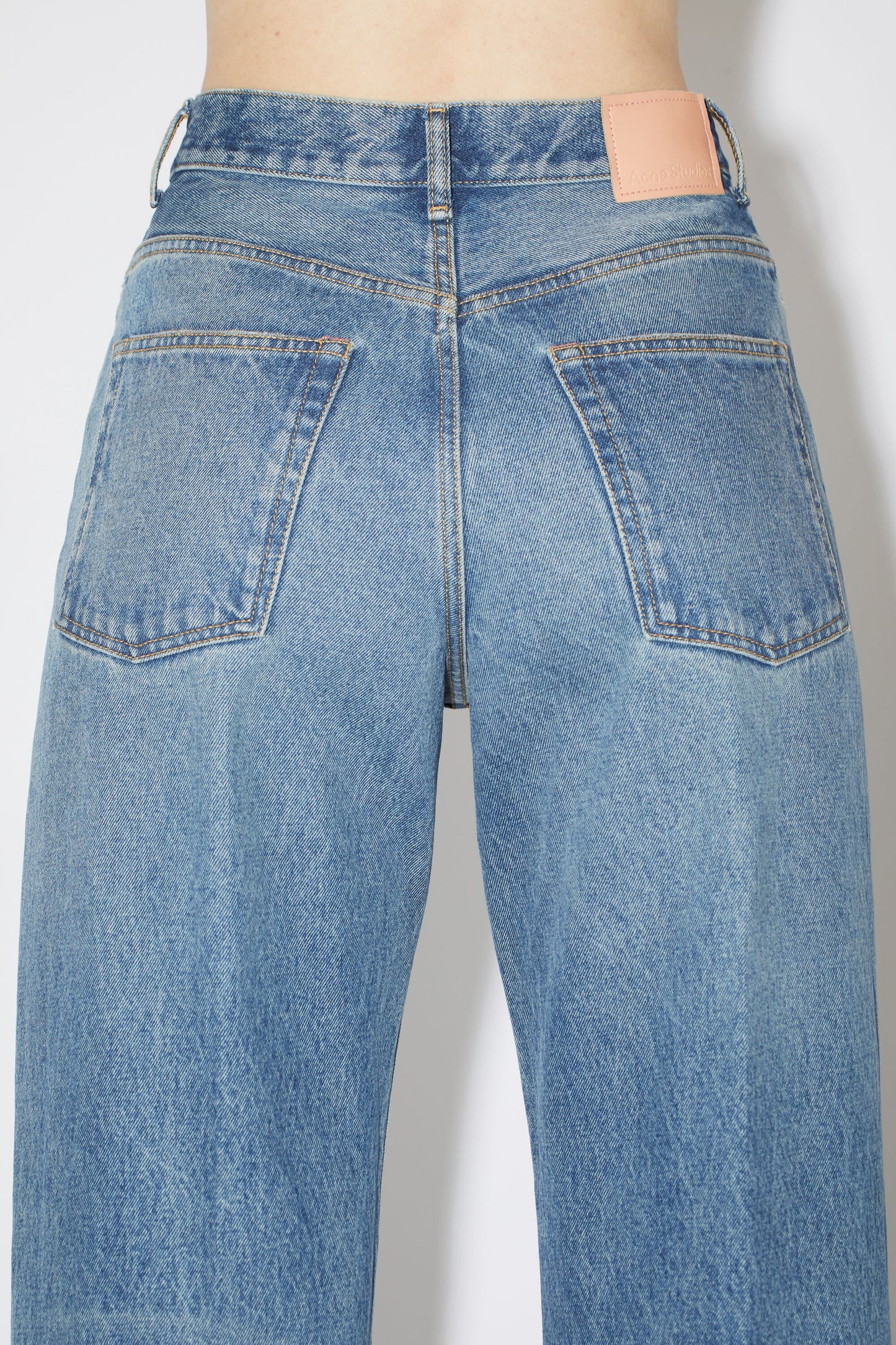 ACNE STUDIO Women Relaxed Fit Jeans