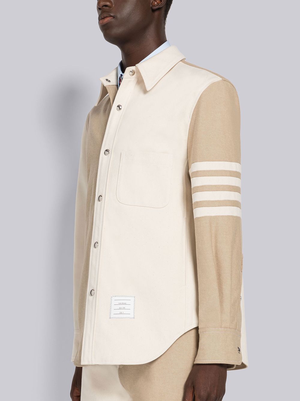 THOM BROWNE MEN FUNMIX 4 BAR SNAP FRONT SHIRT JACKET IN SELVEDGE DENIM