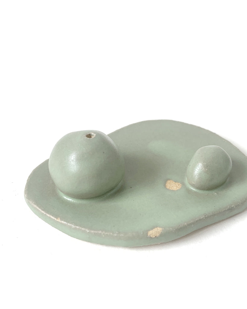 DANI SUJIN STUDIO Pebble Incense Holder