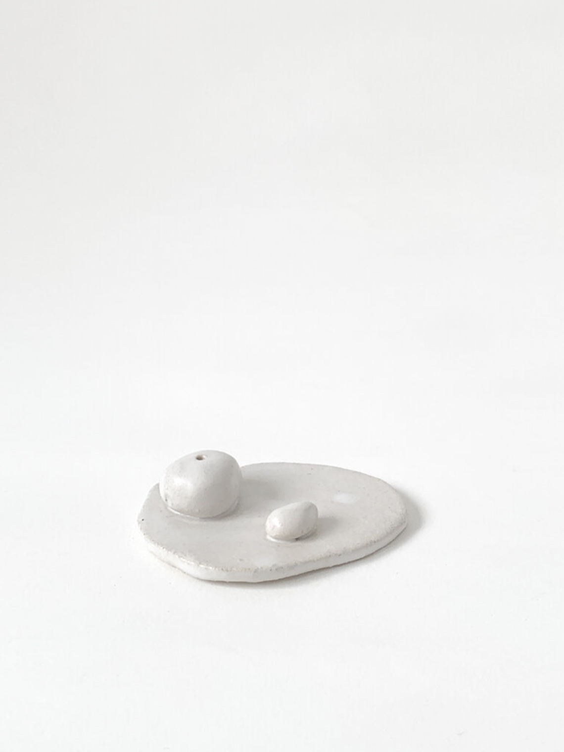 DANI SUJIN STUDIO Pebble Incense Holder