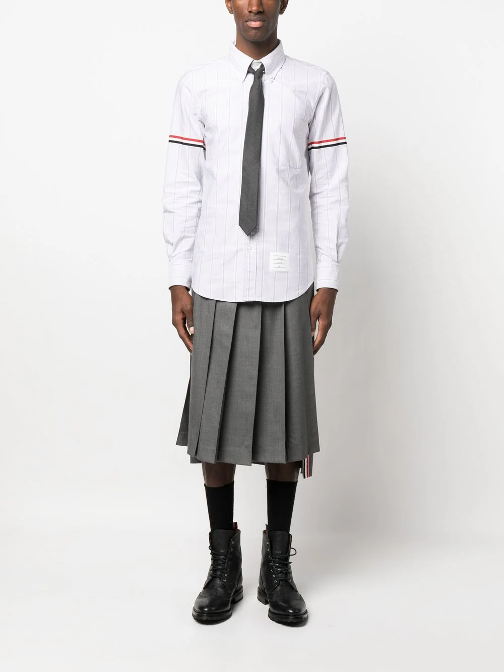 THOM BROWNE Men Straight Fit PC L/S Shirt W/GG Armband In Alternative Rep Stripe Oxford