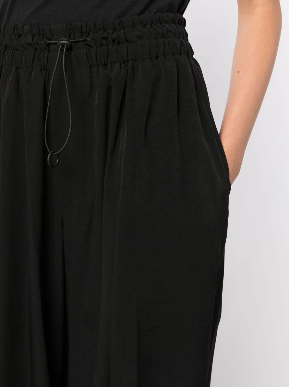 YOHJI YAMAMOTO Regulation Women R-Parachute Pants