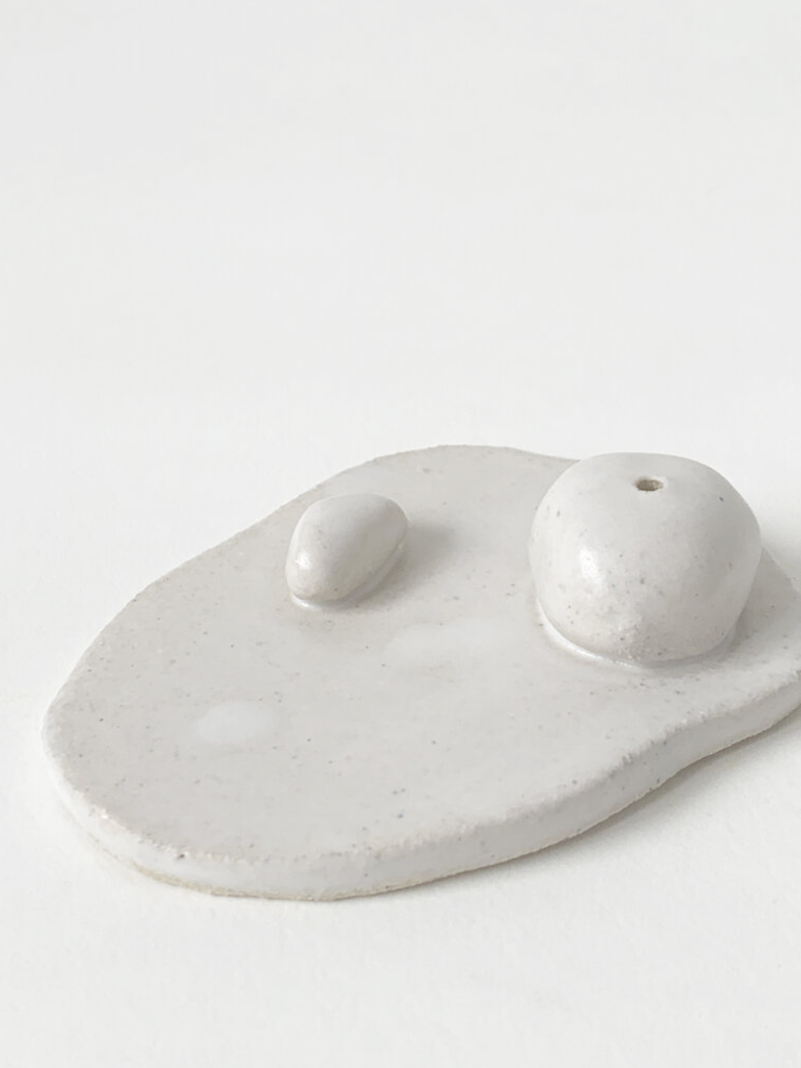 DANI SUJIN STUDIO Pebble Incense Holder