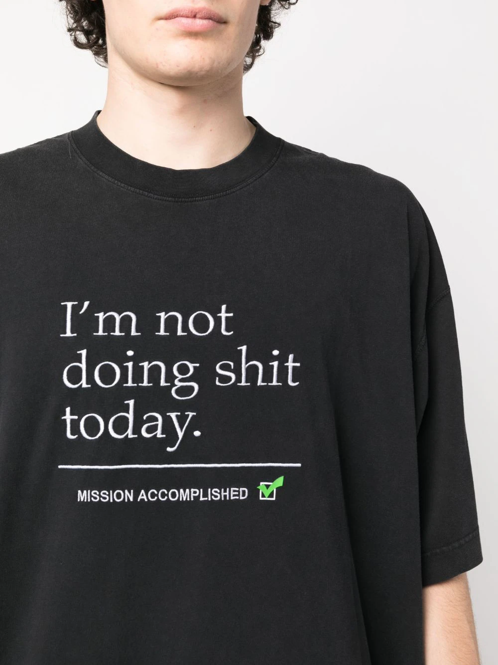 VETEMENTS Unisex NOT DOING SHIT TODAY T-Shirt