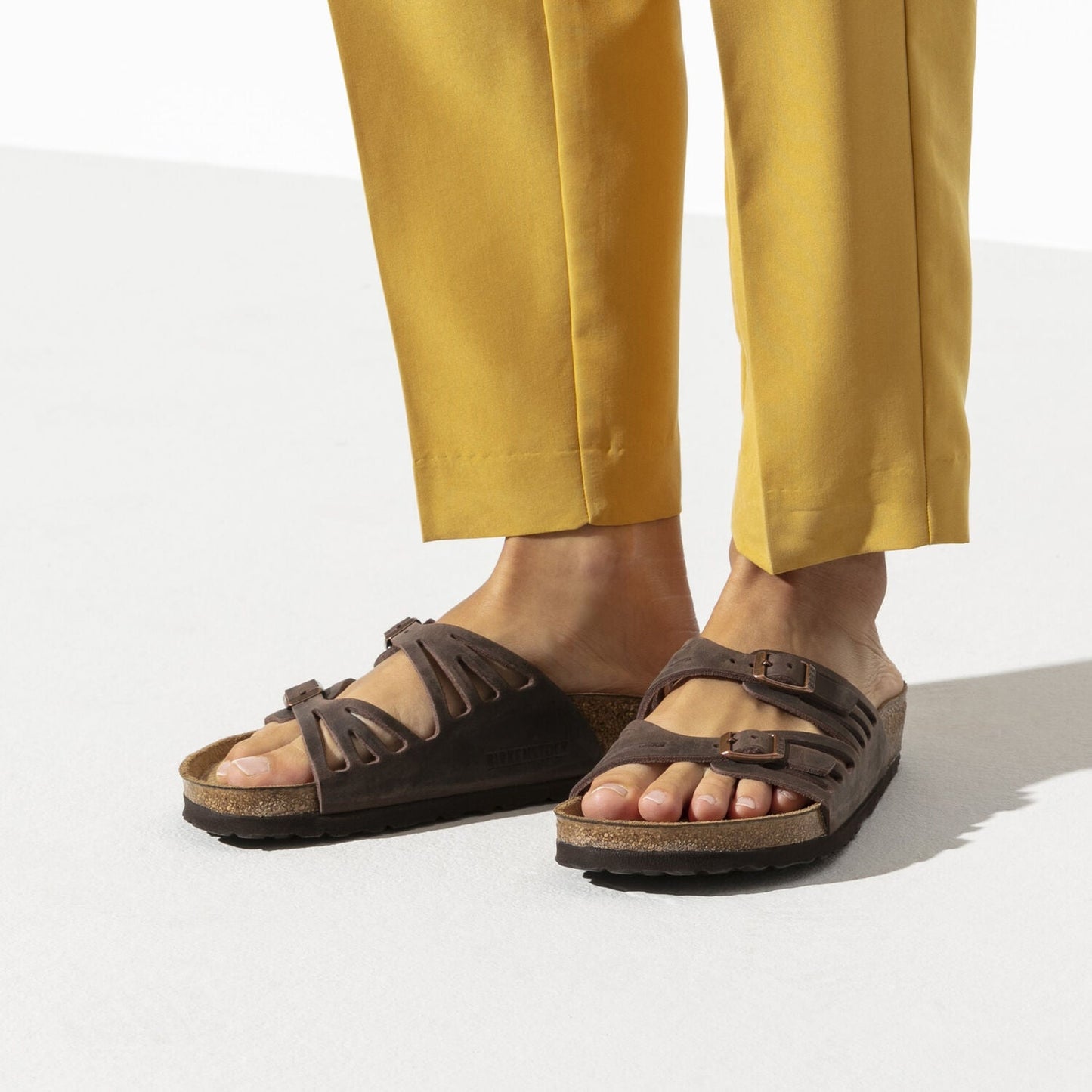 BIRKENSTOCK Granada Soft Footbed Oiled Leather Sandal