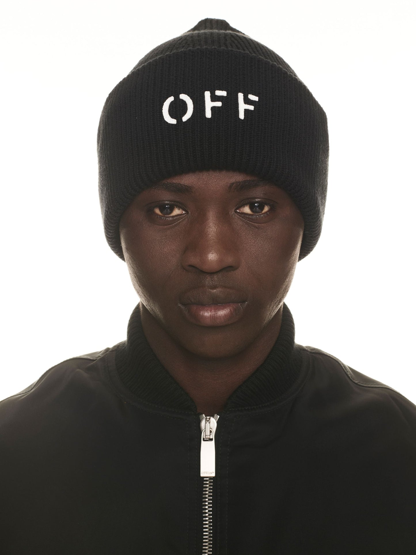 OFF-WHITE Men Off Stamp Loose Knit Beanie