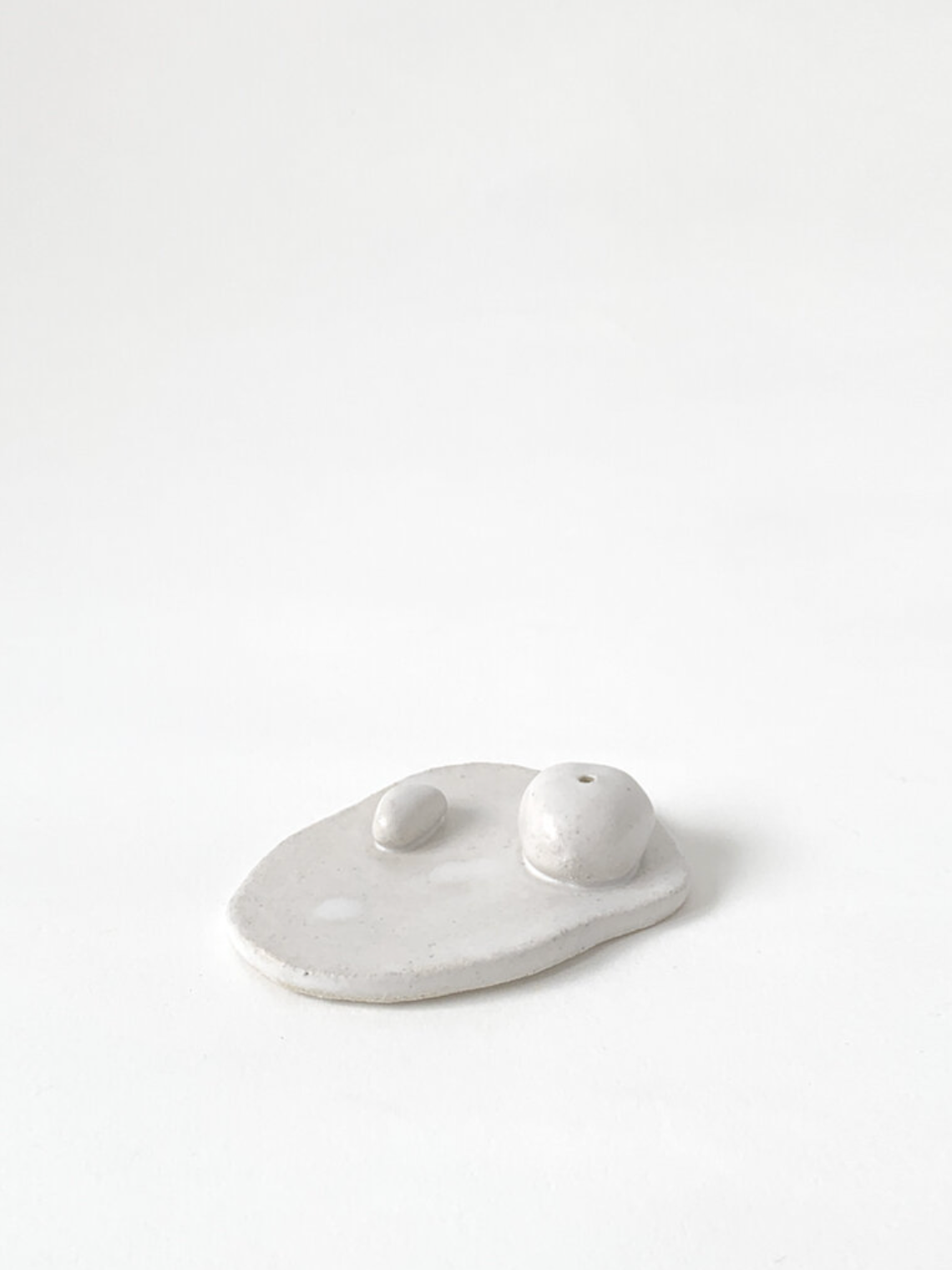 DANI SUJIN STUDIO Pebble Incense Holder