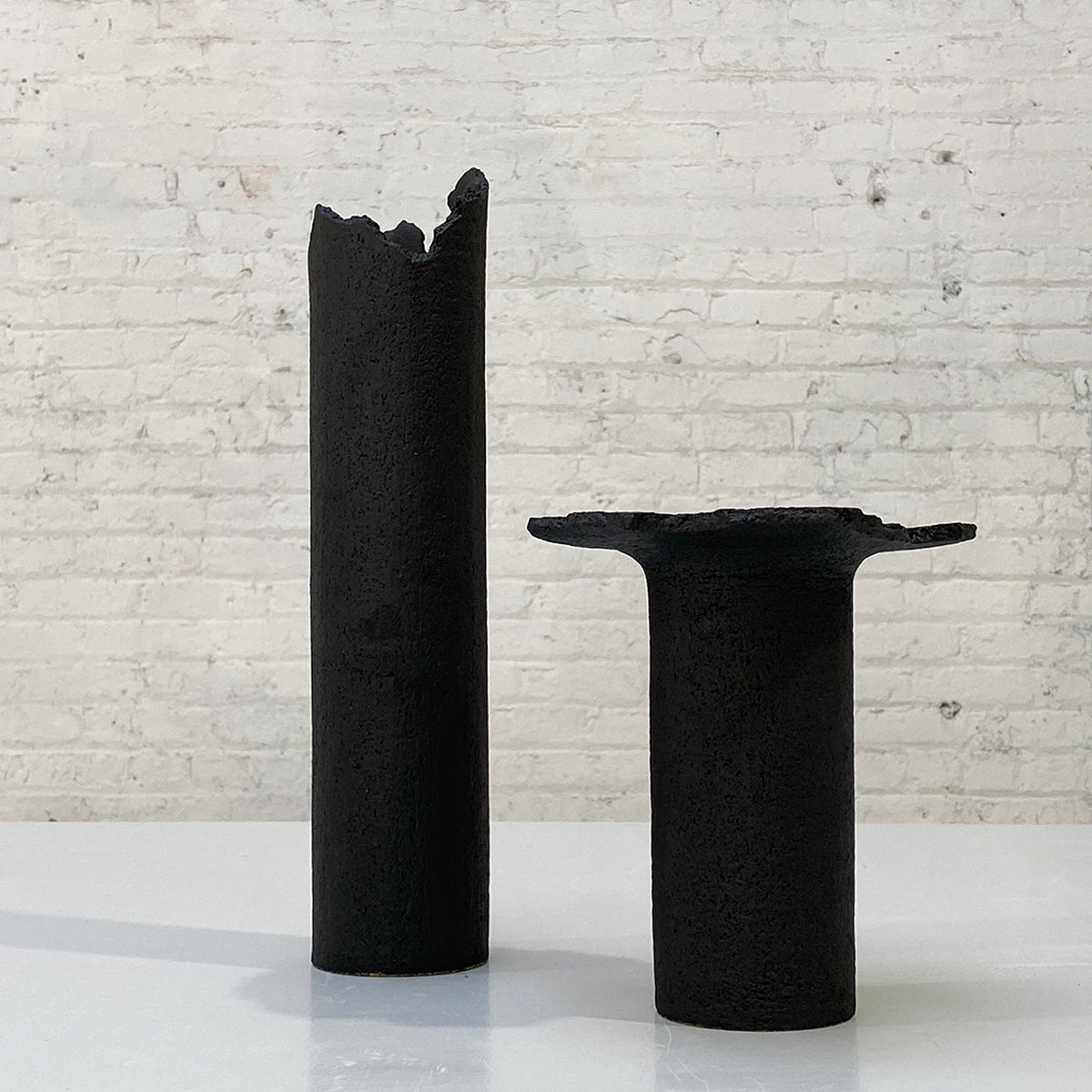 SHIN WON YOON Black Narrow Cylinder Vase