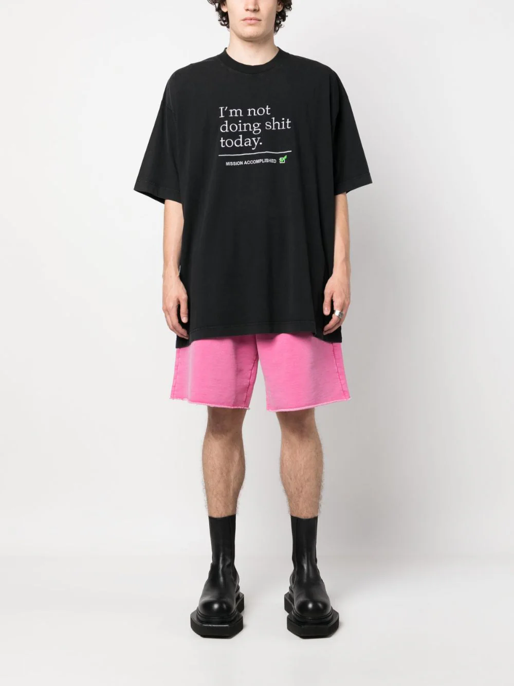 VETEMENTS Unisex NOT DOING SHIT TODAY T-Shirt