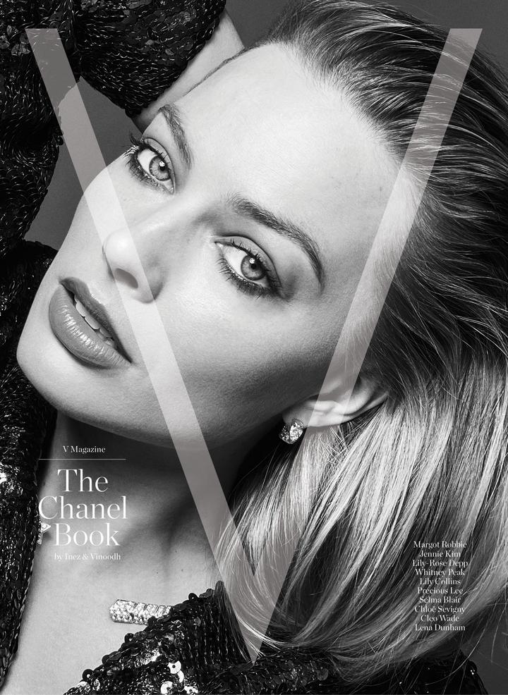 V MAGAZINE THE CHANEL BOOK - Margot Robbie