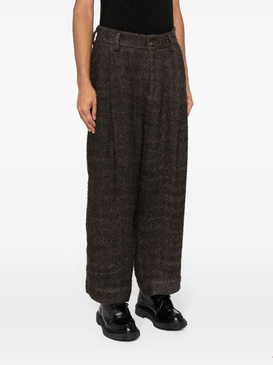 ZIGGY CHEN Men Front Pleats Tapered Trousers