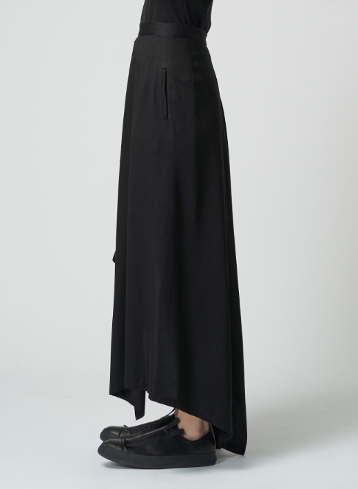 YOHJI YAMAMOTO Women Pleated Asymmetrical Skirt