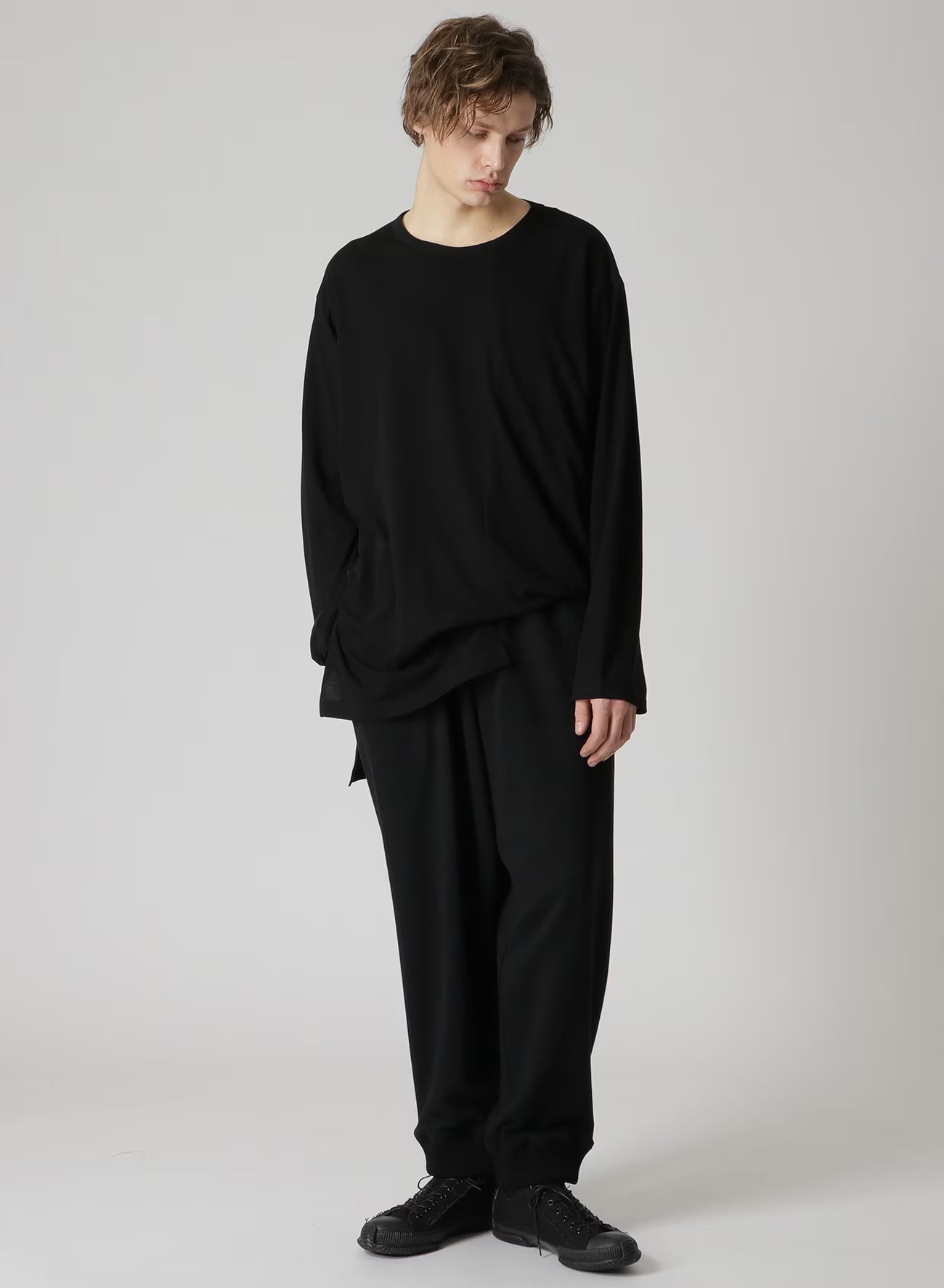 YOHJI YAMAMOTO POUR HOMME Men Asymmetric Long Sleeve Tee