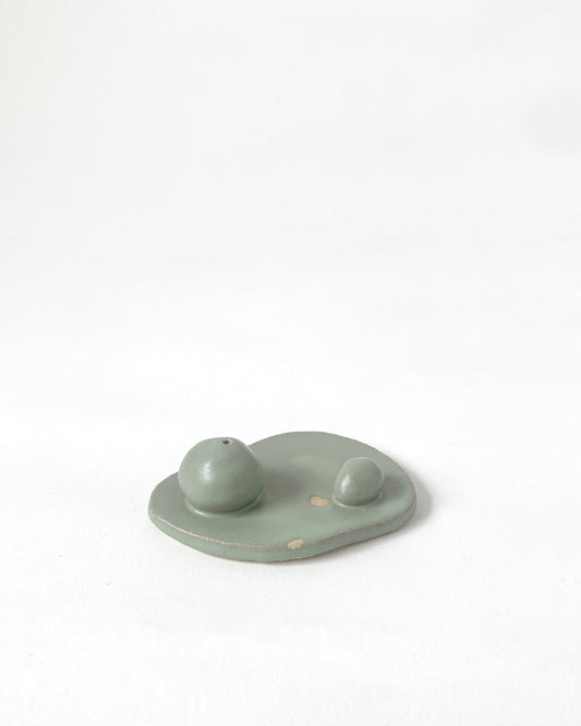 DANI SUJIN STUDIO Pebble Incense Holder