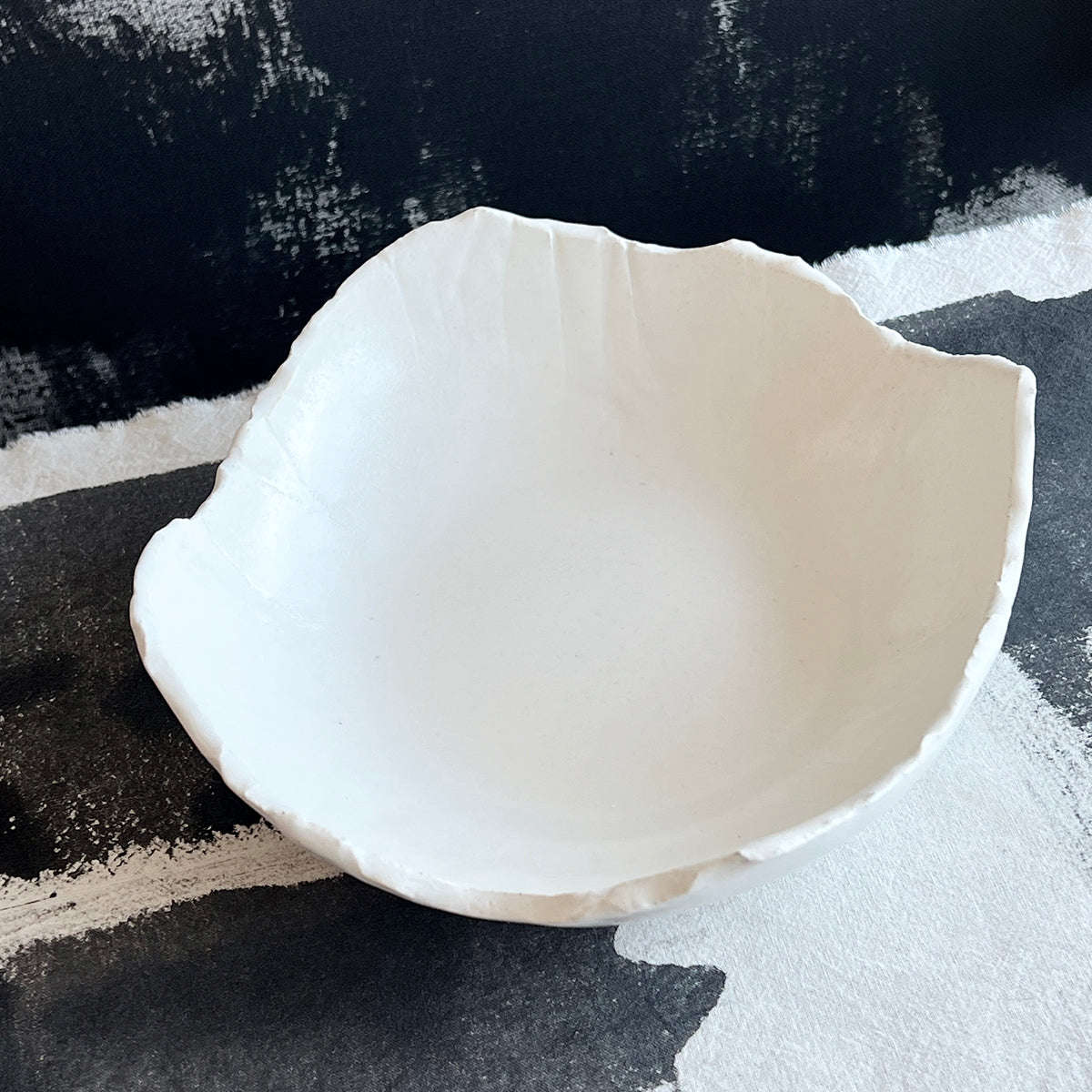 SHIN WON YOON White Stone Serving Bowl 8"